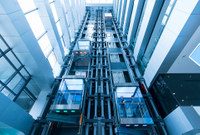 Rolltreppen Aufzüge